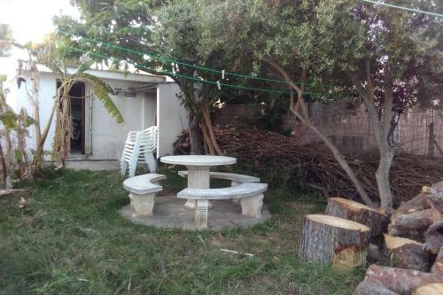 Casa Con Jard�n Y Barbacoa En Cunit