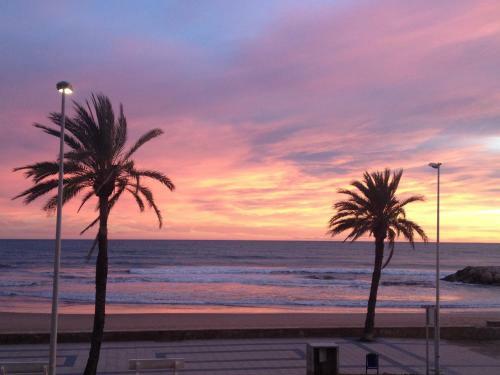 Apartamento Primera Linea De Mar, Cunit