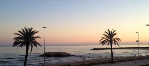 Apartamento Primera Linea De Mar, Cunit