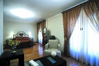 Hotel Mirasierra