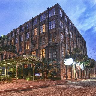 Hotel Hampton Inn And Suites Convention Center