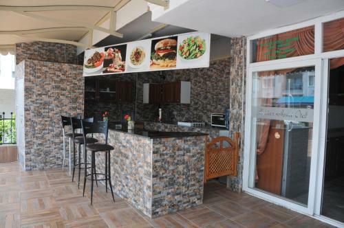 Marina Apart Hotel