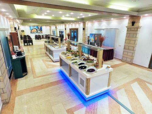 Hotel Tiana Beach Resort
