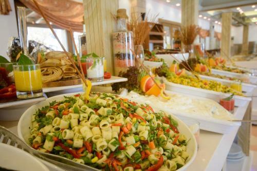 Hotel Tiana Beach Resort