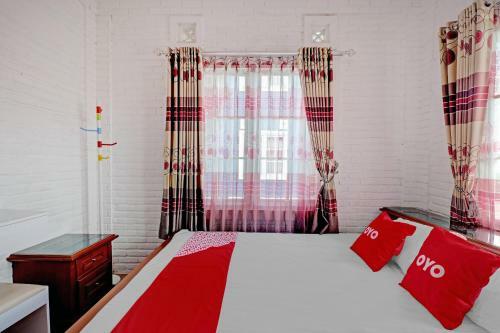 Hotel Oyo 90617 Rumah Oma Opa