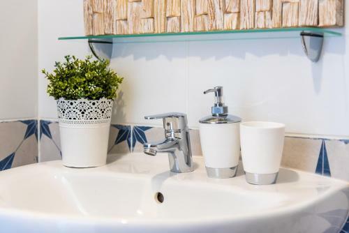 Hostal Okeanos Eco Guest House