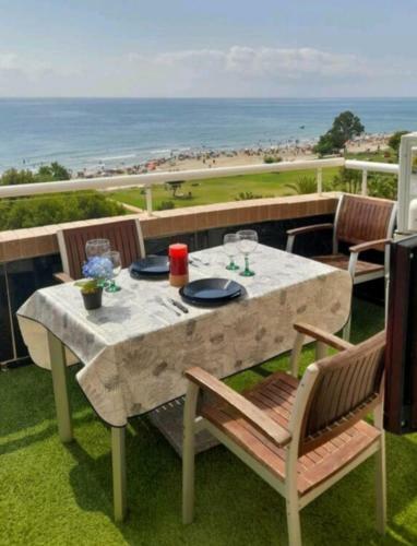 Apartamento Primera L�nea De Playa Marina D'or
