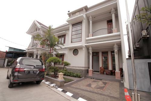 Hostal Stay Inn Pasteur Bandung, Husein Sastranegara Airport