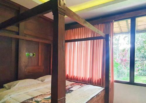 Hotel Mendulang Lembang Resort & Resto