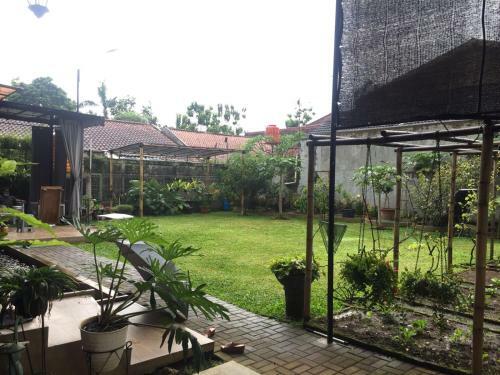 Villa 2 Lt 500m2 Di Perkotaan Margahayu Bandung