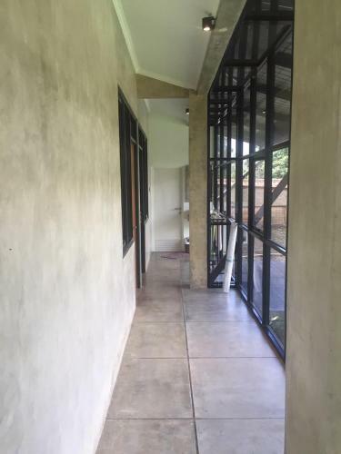 Villa 2 Lt 500m2 Di Perkotaan Margahayu Bandung