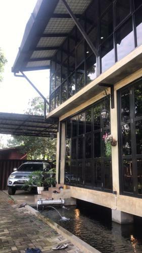 Villa 2 Lt 500m2 Di Perkotaan Margahayu Bandung