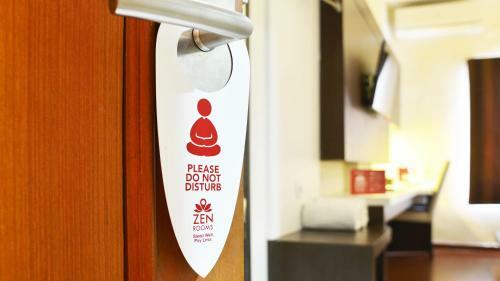 Hostal Pondok Marpaw