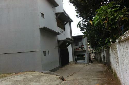 Hostal Kost St 27 (female Only)