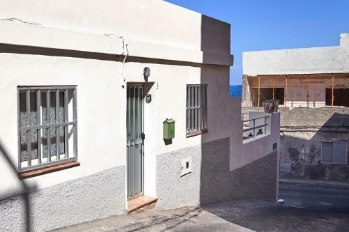 Beautiful Apartment In Front Of The Sea !!!!