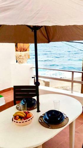 Beautiful Apartment In Front Of The Sea !!!!
