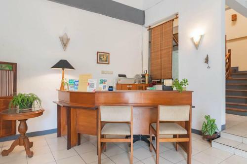 Urbanview Hotel Rumah Asri Bandung