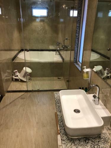 Hotel Desi Thath Resort