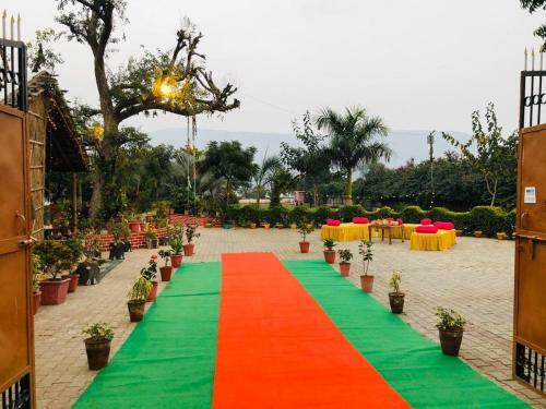 Hotel Desi Thath Resort
