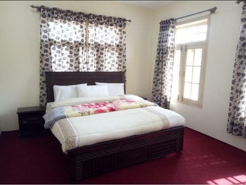 Hotel Hunza Regency Inn