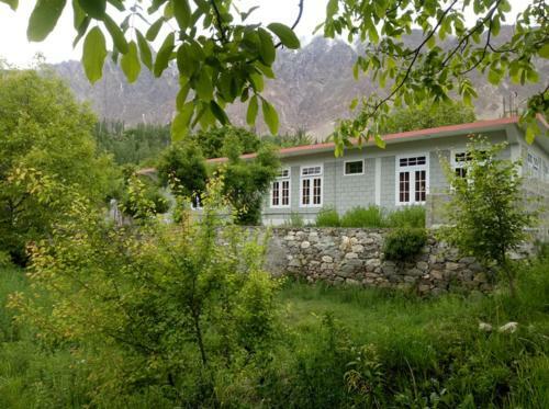 Hotel Hunza Regency Inn