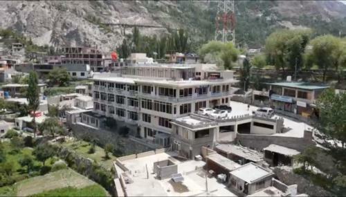 Hilltop Hotel