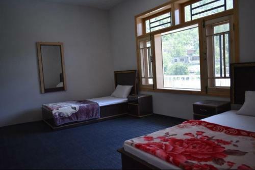 Peace Land Hotel Hunza