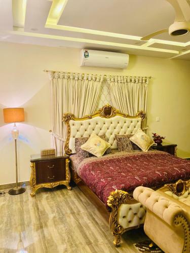 Bed & Breakfast Continental Boutique House