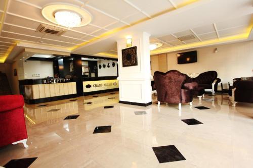 Hotel Grand Ak�al? Otel