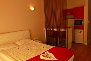 Hotel Avm Apart