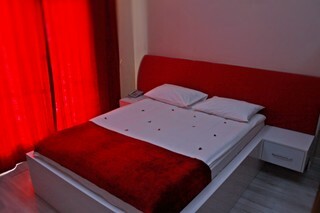 Hotel Avm Apart