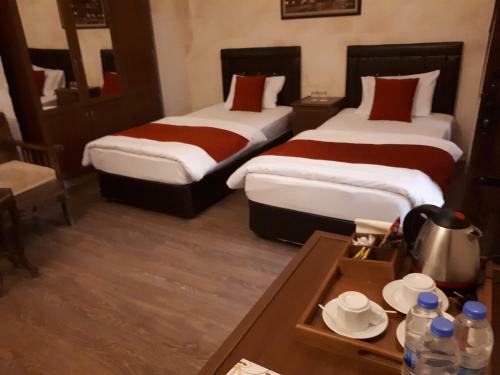 Kadim Hotel