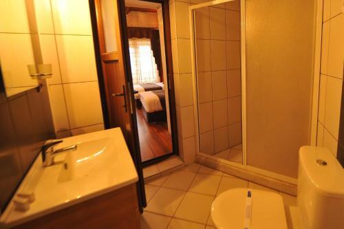 Kadim Hotel