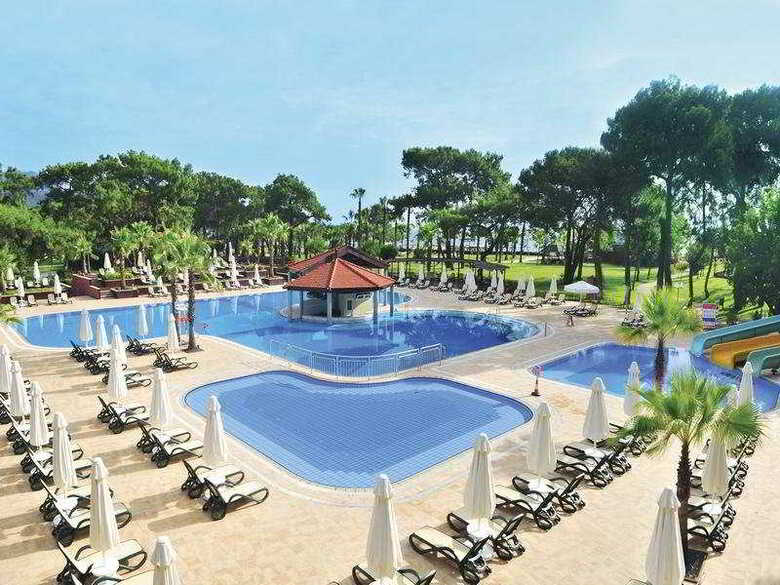 Hotel Renaissance Antalya Beach Resort & Spa