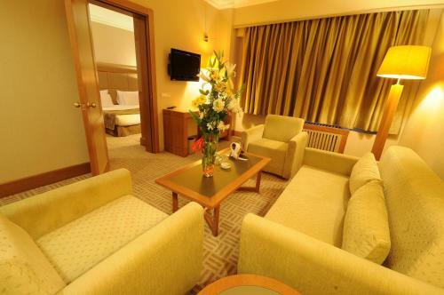 Tugcan Hotel