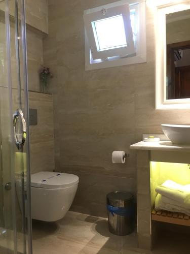 Hostal Piccolo Mondo Hotel