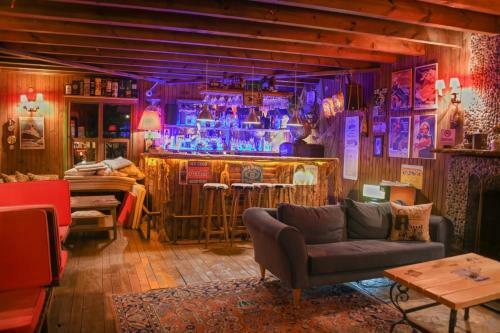 Hostal Piccolo Mondo Hotel