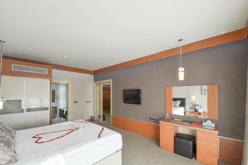 Buyuk Anadolu Hotel