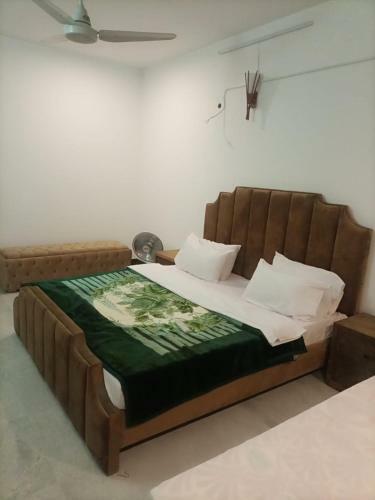 Hostal Awari Guest House