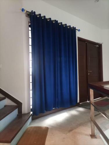 Hostal Awari Guest House