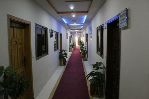 Apartamento Roshan Heights