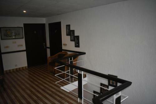 Hostal Elysium 99 Guest House