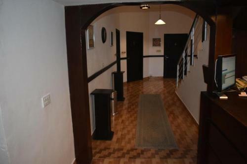 Hostal Elysium 99 Guest House