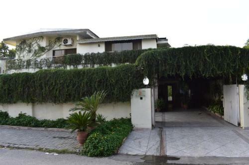 Hostal Elysium 99 Guest House