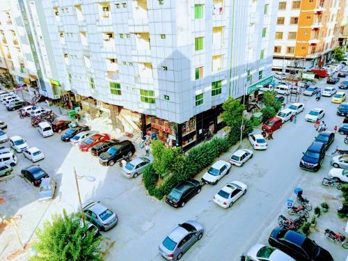 E-11 Daily Basis 3-bedrooms Apartment
