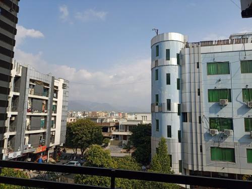 Lovely 2bedroom Apartment+netflix