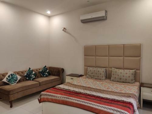 Bed & Breakfast Comfyinn Guest House