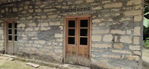 Albergue Natural Stone Homestay Syariah