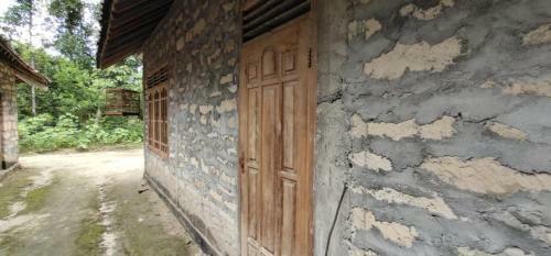 Albergue Natural Stone Homestay Syariah