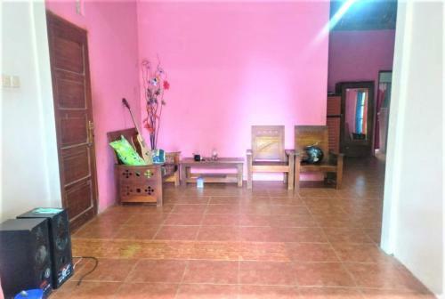 Hostal Madit Jaya Homestay